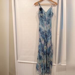 Elegant Blue Floral Maxi Dress
